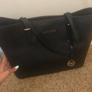 Michael Kors Jet Set  Trade @nataliepined645